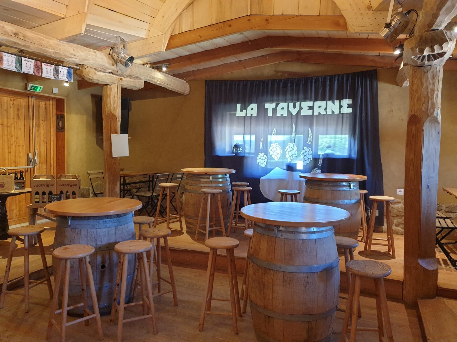 l'agrivoise est un bar - restaurant ouvert toute l'année à saint-agrève